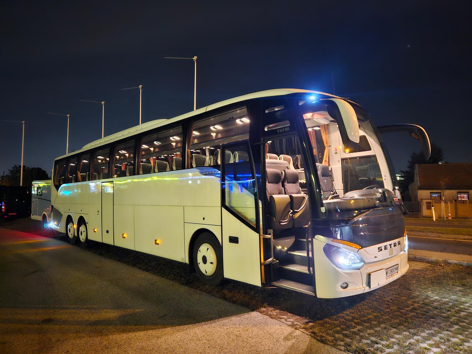Reisebus01-1