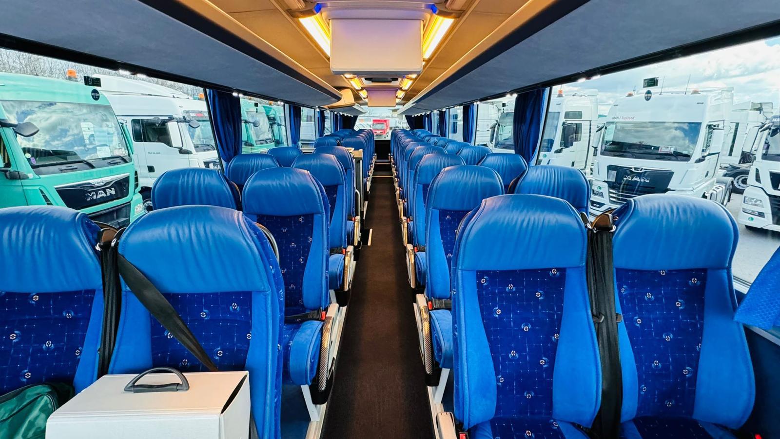 Reisebus02-3